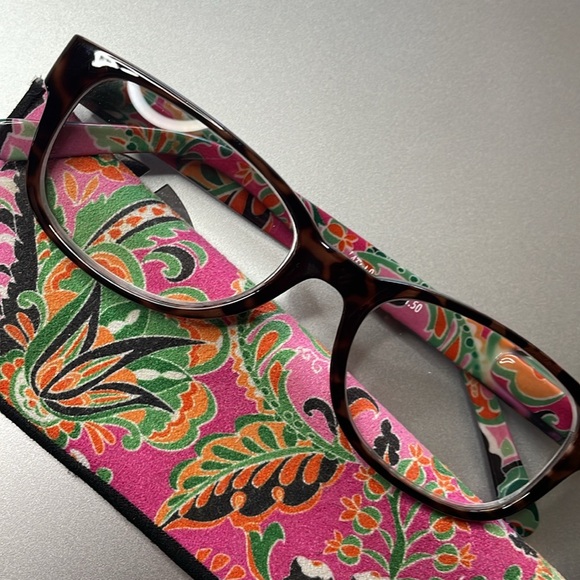 Vera Bradley readers (+1.50) - Picture 8 of 10